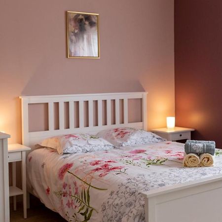 Loc Trotteur Le Pivoine Studio Grand Confort, Gare Sncf De Lourdes Buitenkant foto